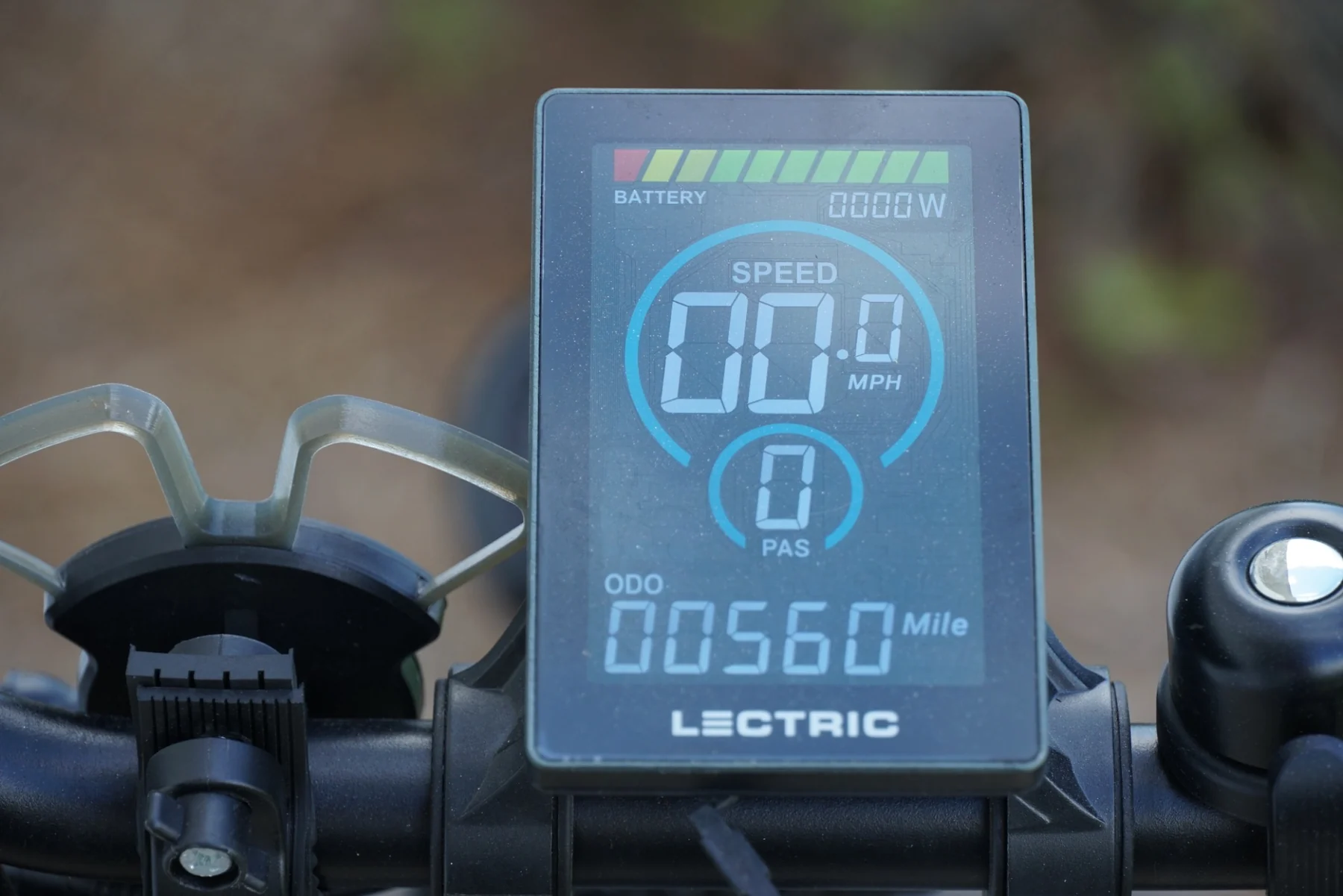 Original camera shot of the Lectric trike display showing strong battery power after the ride